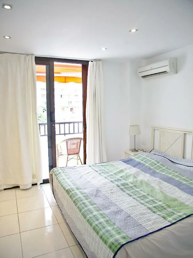 2 Min Walk To Beach - Private Solarium Bungalow Costa Adeje  Spain